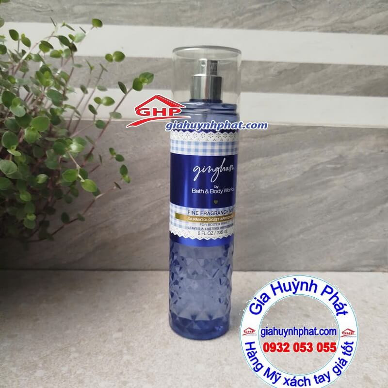 Xịt thơm toàn thân Gingham 236ml hàng Mỹ